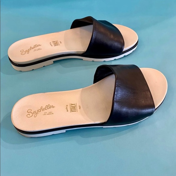 Seychelles Sandals - Picture 4 of 6